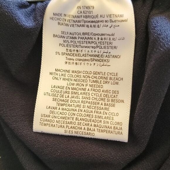 𝅺BCBGMAXAZRIA Romper Size S - Picture 4 of 5